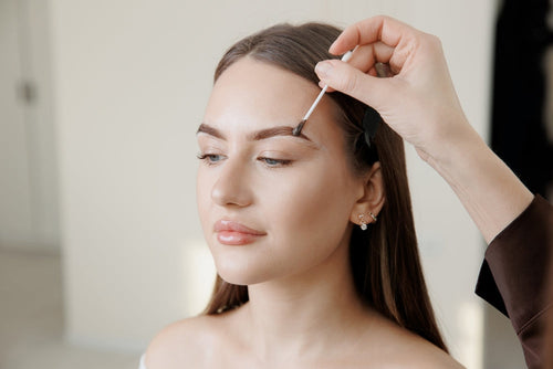 Your Tint Game, Defined: A Guide to DLUX Pro Art Lash & Brow Tint