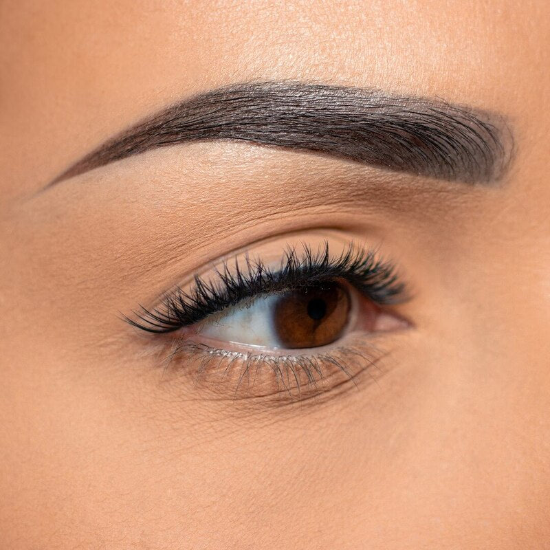 MODELROCK Ready to Wear Pre-Glued Cluster Lashes - Travel Edition - 40 Pieces
